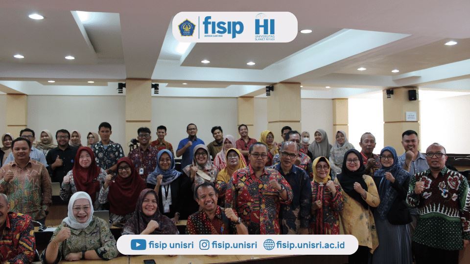 Presentasi Hasil Hibah AKPT: Menandai Suksesnya Pengembangan Kurikulum Merdeka Prodi Ilmu Hubungan Internasional